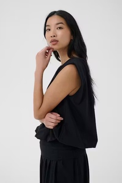 Berthine Topp Black - Part Two