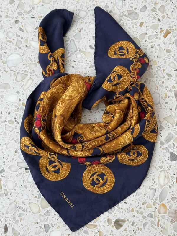 Chanel Silkeskjerf 