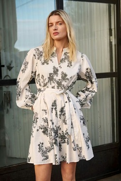 Avira Dress Smokey Olive Shadow Flowe - Part Two
