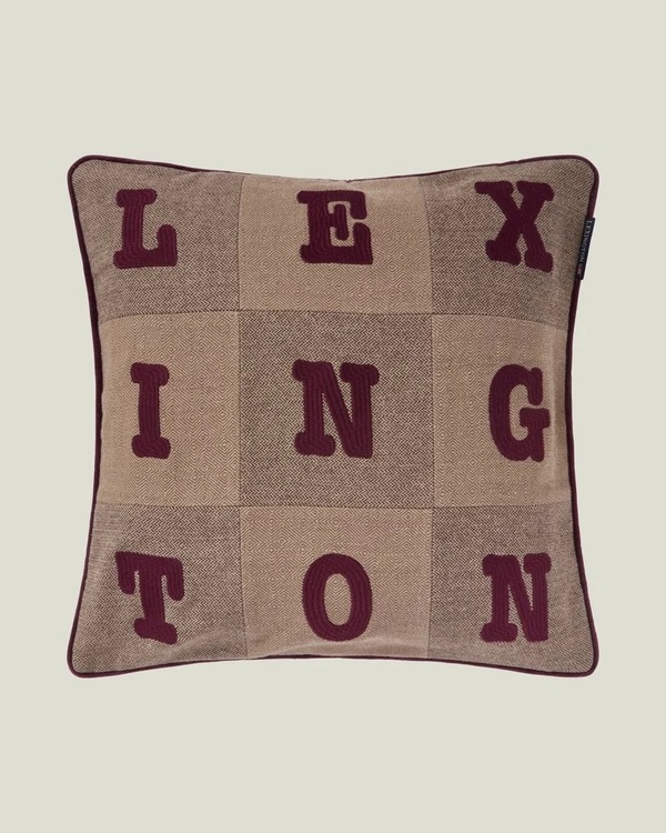 Lexington Letter Patched Tweed Putetrekk I Økologisk Bomull - 50x50cm