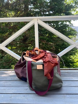 Everyday Tote - Olive/Sand/Navy ikke relevant - UND Signature 