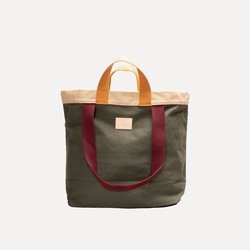 Everyday Tote - Olive/Sand/Navy ikke relevant - UND Signature 