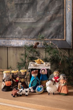 UND Ullfilt Julekrybbe  ikke relevant - UND Seasonal 