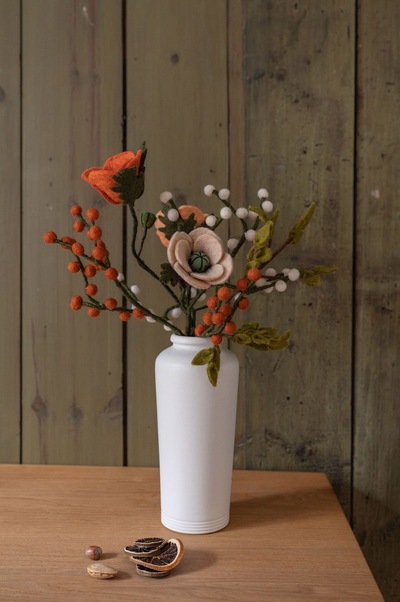 Ullfilt Poppy  Beige - UND Seasonal 