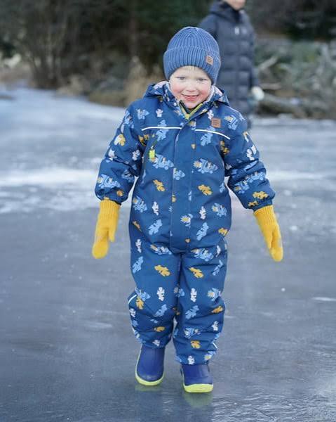 KATTNAKKEN VINTERDRESS SNØ