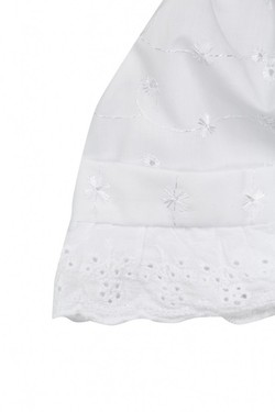 Pascal hvit dåpslue i engelsk blonde jente