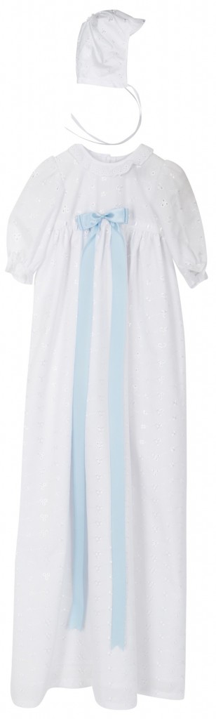 Pascal dåpskjole i engelsk blonde gutt med blått bånd