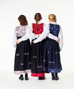 Pascal festdrakt / bunad rød