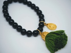 Gold Tassel Drop Bracelet Black Frond green - Isle&Tribe