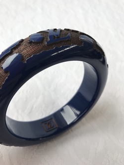 Louis Vuitton Leo Bangle Bracelet